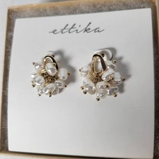 NWT Ettika Gold Plated Acrylic Pearl Classic Grannycore Cluster 1