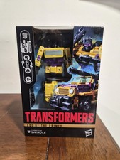 Hasbro Transformers Age of the Primes Voyager Combaticon Swindle figure in hand picture