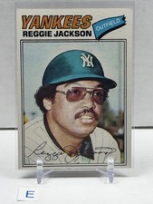 1977 Topps - Reggie Jackson #10 picture