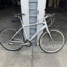 Trek FX 7.5 Hybrid Fitness Bike 20” Aluminum 700C Shimano 27 Speed Bontrager picture