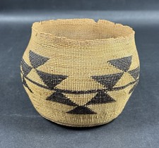 Antique c. 1930s Yokuts California Tribe Small Trinket Basket picture