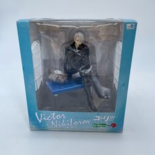 Figure Victor Nikiforov Yuri  on ICE 1/8 Scale ARTFX J Kotobukiya limited picture
