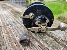 Vintage Large Ship PENN Bayhead Fishing Reel – 250 yds picture