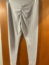 SHEIN Curve Women’s Plus 1X Gray Textured High Rise Ruched Ankle Leggings picture