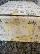 Enesco Precious Moments Figurine E-2822 This Is Your Day To Shine 1983 Vintage  picture
