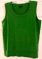 Talbots Women’s Petite Med Green Knit Sleeveless Scoop Neck Solid Sweater Vest picture
