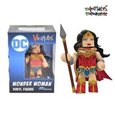 Vinimates DC Comics Wonder Woman Vinyl Figure picture