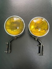 PAIR Vintage GUIDE 5-3/4 2002-E FOG LAMPS w BRACKETS Lights GM Chevrolet Buick picture