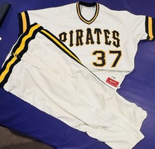 1985 Game Worn Rafael Belliard Pittsburgh Pirates Rawlings Uniform(Jersey/Pants) picture