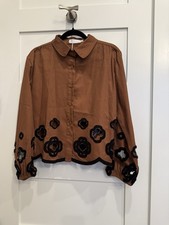 MUY MUY Women’s Small Chocolate Brown Floral Cutout Button-Up Shirt NWT picture