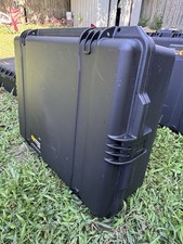 Pelican Storm iM2700 Case No Foam or Divider, Black l picture