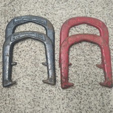 Vintage Durbin Red D Ringer Pitching Horseshoes Set of 4 St Louis MO 2.5 lbs picture
