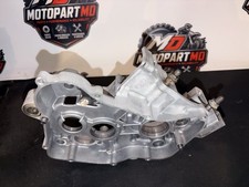 CR125 ENGINE CASE RIGHT CRANKCASE GENUINE OEM HONDA CR 125 R (1999-2002) picture