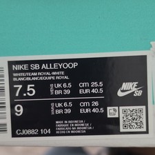 Nike SB Low-Top Skateboarding Shoes Black/White/Blue picture
