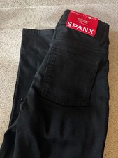 NWT SPANXshape EveryWear Pull-On Black Ankle Skinny Jeans - Size Medium picture