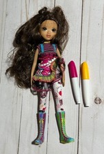 Vintage Moxie Girlz Artitude Sophina Fashion Doll Funky Outfit Clothes Bratz MGA picture