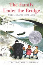 The Family Under the Bridge - Paperback By Carlson, Natalie Savage - VERY GOOD picture