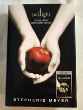 Stephenie Meyer Twilight 10th Anniversary/Life and Death Dual Edition HCDJ 2015 picture