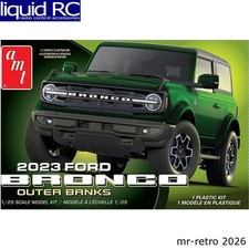 AMT 1345M 1/25 2023 Ford Bronco Outer Banks Plastic Model Kit picture