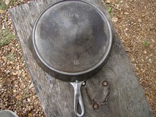Vintage Puritan No. 10 Cast Iron Skillet Restored picture