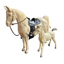 Vintage Breyer Western Horse And Arabian Family Foal picture