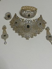 Stunning Gold Plated Royal Jewelry Set picture
