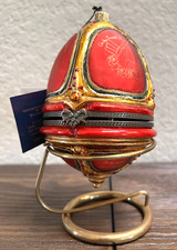 Mostowski  12 Days of Christmas Hinged Egg - Two Turtle Doves APM3108/1M picture