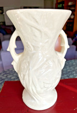 VTG McCoy Pottery Bird of Paradise Ivory Two Handled Vase 8.5