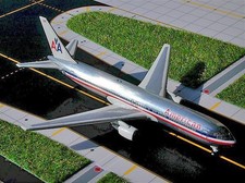 American Airlines Boeing 767-300ER N361AA GeminiJets GJAAL081 Scale 1:400 RARE picture