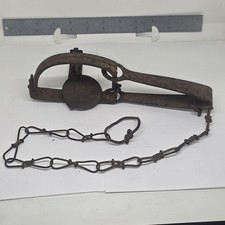 VTG Newhouse or Oneida Victor No 1 1/2  Steel Animal Trap Cabin Decor Wall Art picture