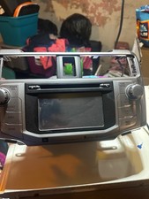 2014-2019 toyota 4runner oem headunit picture