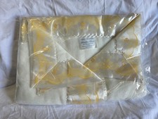 NEW VTG 100% Acrylic Baby Blanket Cloth Made USA Satin Gold Rose Floral Trim picture