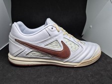 Nike Mens Soccer Gato White/Soft Pearl/Dark Smoke Grey/Dark Pony IM6669 120 picture
