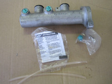 Wearever/Cardone 10-4437 Brake Master Cylinder New old stock picture