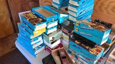 Athearn HO Freight Car Kits Unbuilt 10 Car Lot picture