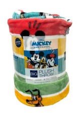 Kohls The Big One Mickey And Friends Oversized Plush Throw 5ft x 6ft New NWT picture