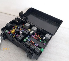 2015-2022 Dodge Ram 1500 Power Distribution Center 5.7L Engine Fuse Box Oem picture