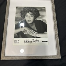Whitney Houston “Nippy” Signed Autographed 8x10 W/Matting & Framed 12x15🔥 picture