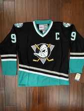 Vintage Paul Kariya Anaheim Mighty Ducks Black 