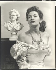 Yvonne De Carlo 1940's Portrait Vintage 8x10 Photo posing with Beethoven Bust  picture