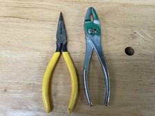 Vtg Klein Tools - Lot of 2 - Needle Nose and Thin Jaw Plier lot picture