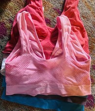 Plus  size sports bras 1XL  NWOT    NEver Worn picture