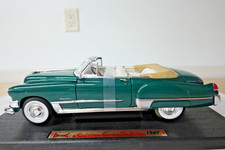Yat Ming 92308 Green 1949 Cadillac Coupe DeVille Convertible Road Legends 1:18 picture
