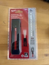 Milwaukee Tool 2016R Rechargeable Flat Flashlight With Green Laser picture
