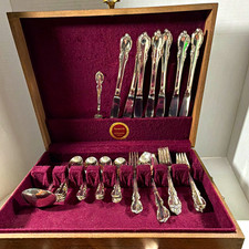 47-Pc 1847 Rogers Bros REFLECTION Silverplate Flatware Set w/ Naken Chest 1959 picture