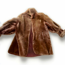 Vintage 1950s Annis Furs, Genuine Laskin Mouton Lamb Fur Coat picture