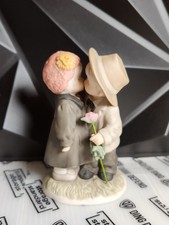 🔥 1999 Kim Anderson-NBM Bahner Studios-Love Endures All Things figurine SN picture