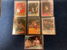 Oscar Robertson NBA Hall of Famer 7 Card Lot picture