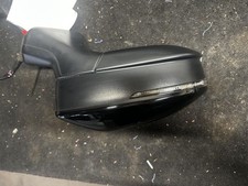 Passenger Side View Mirror Without Surround View Fits 25 CROWN SIGNIA 2041082 picture
