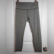 Lululemon Wunder Under High Rise 7/8 Space Sage Luxtreme size 12 picture